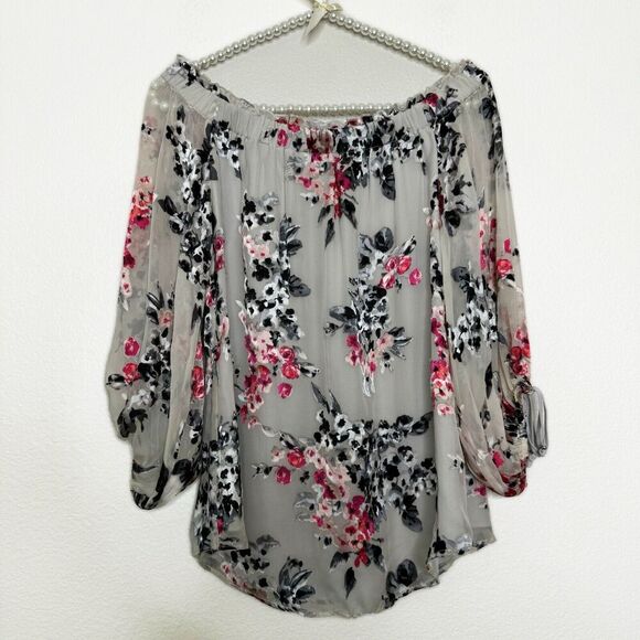 White House Black Market Blouse XS Off Shoulder Silk Blend Floral Textured Top - Picture 14 of 15